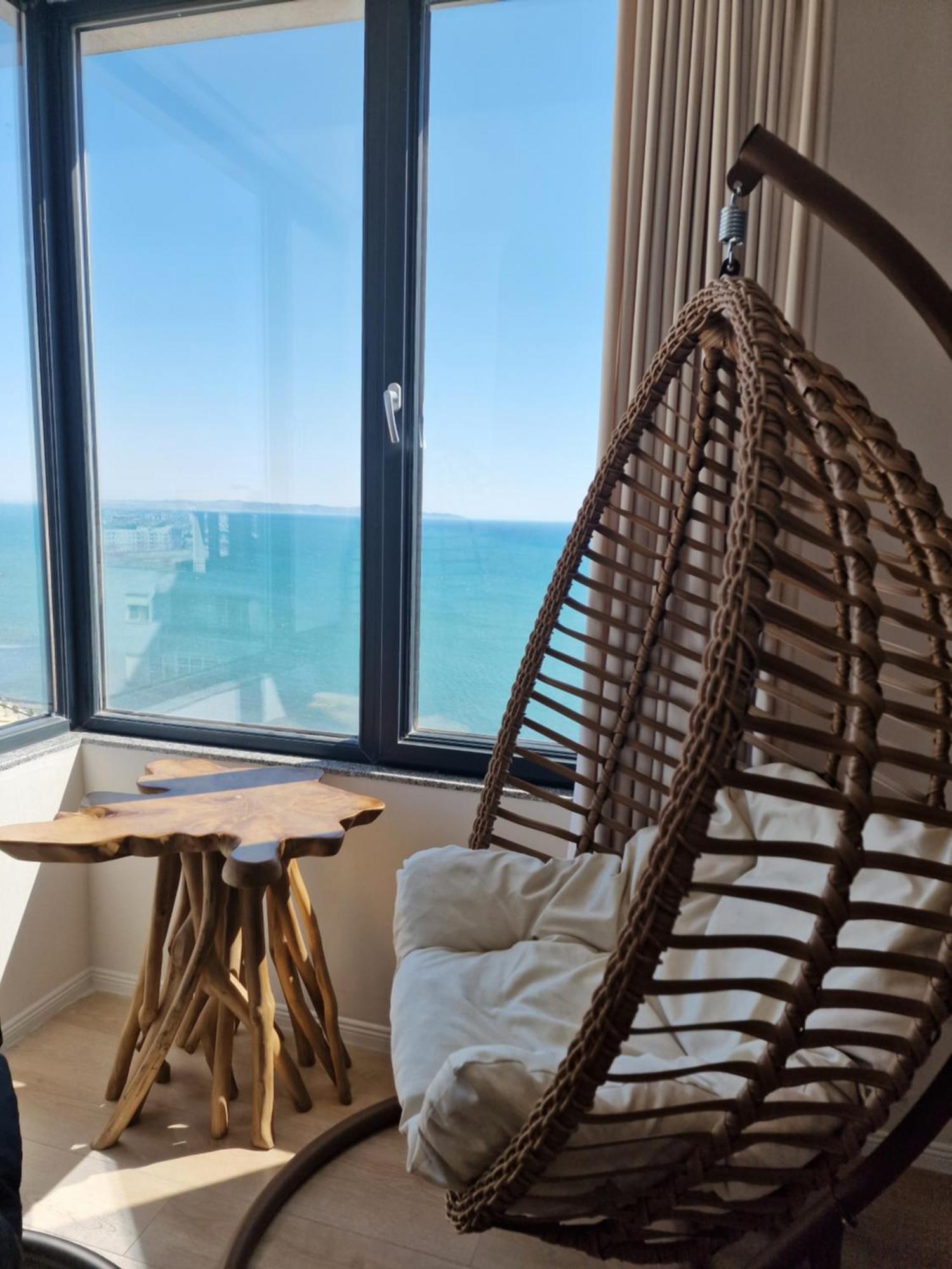 Absolut Vollga Apartment Durres Bagian luar foto